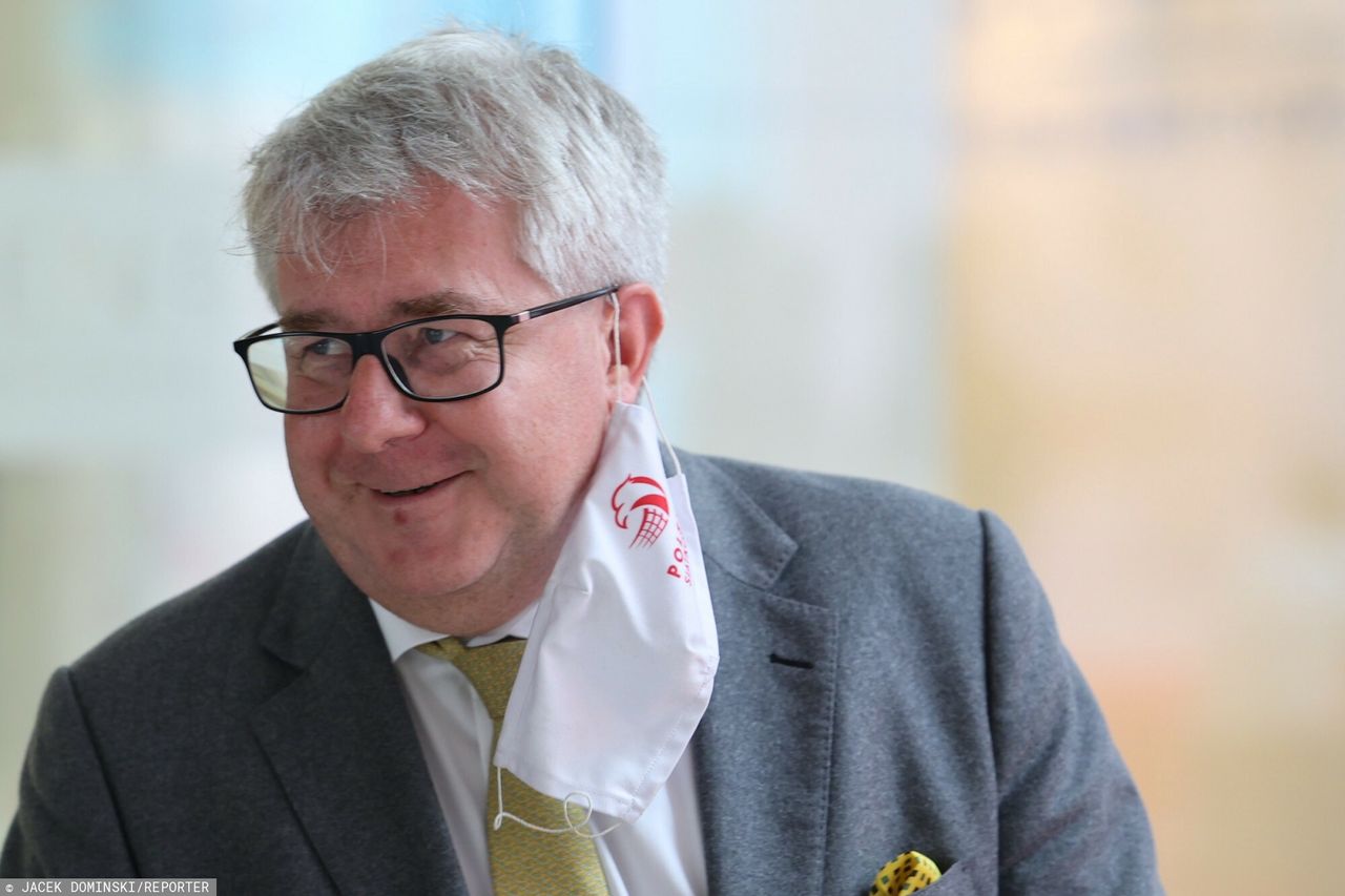 Ryszard Czarnecki uhonorowany. Róża Thun przypomina tekst polityka o Tusku