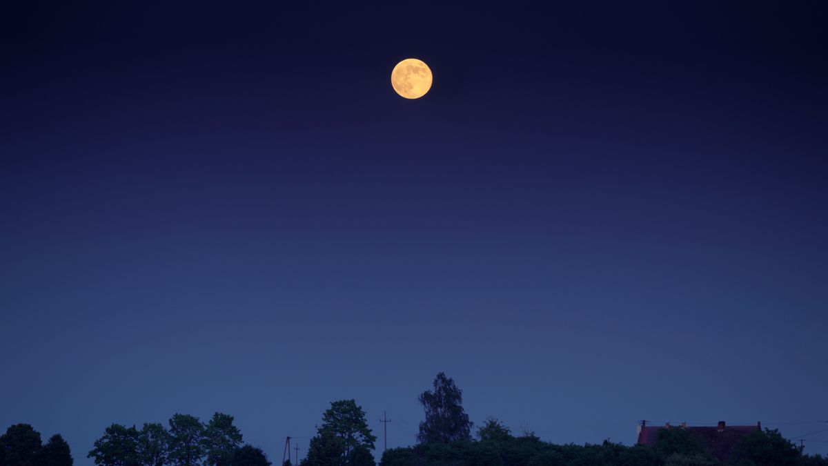 Marcowa pełnia jest wyjątkowa