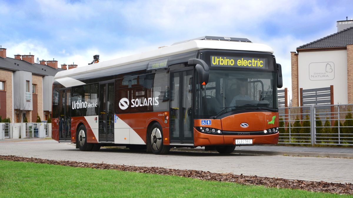 Solaris Urbino 12 Electric Pantograph