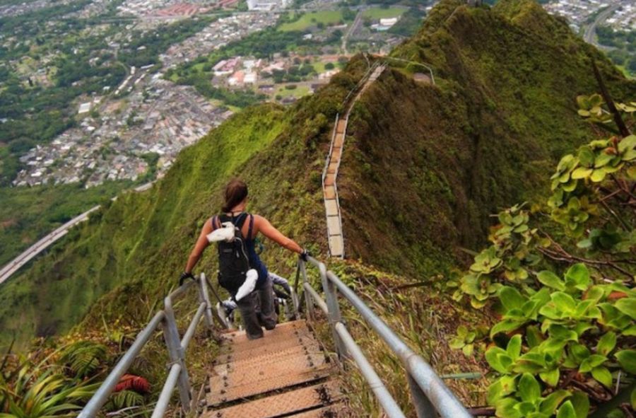 Hawajskie "schody do nieba" znikną