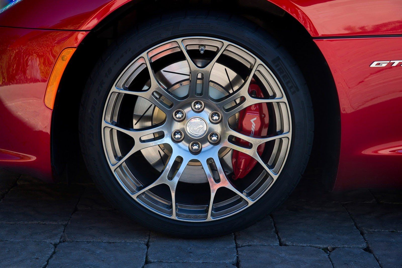 2013 SRT Viper - w żółci, czerwieni, czerni i niebieskim [aktualizacja] 104