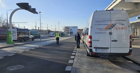 Inspektorzy ITD skontrowali busy pasażerskie na Dworcu Lublin. Wynik kontroli okazał się zadziwiająco dobry [ZDJĘCIA]