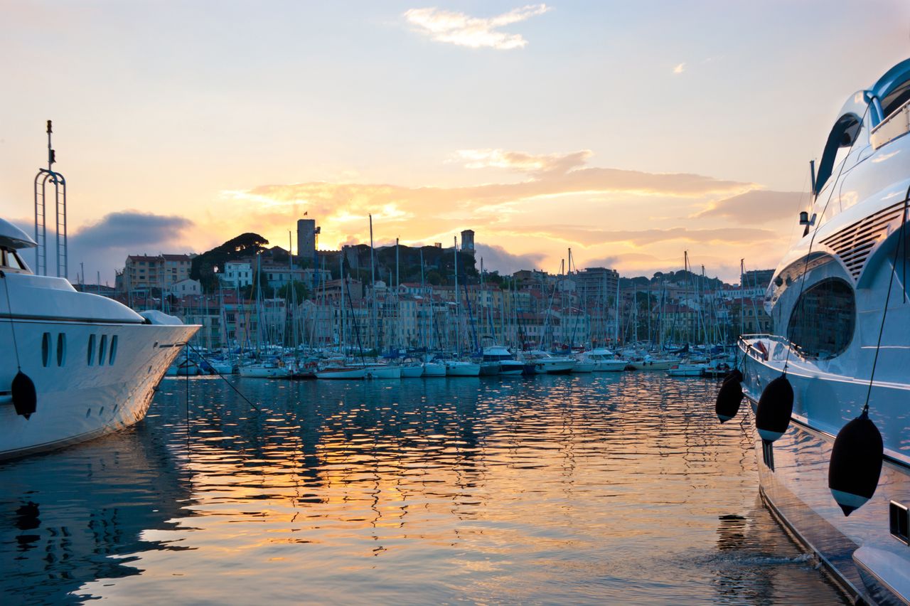 Cannes has an amazing climate.