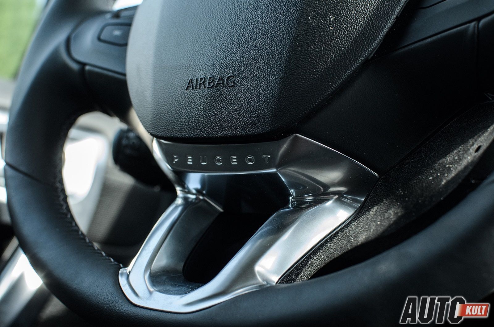 Peugeot 2008 1,6 VTi Allure - test [galeria] 21