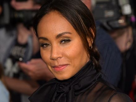 Jada Pinkett Smith ze striptizerami