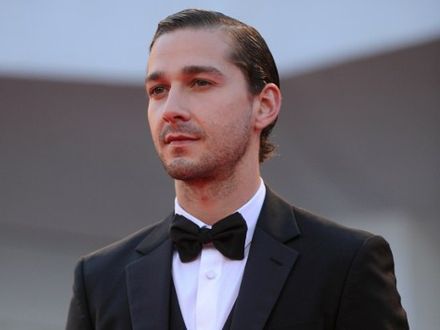 Shia LaBeouf wysyłał filmowcom nagie zdjęcia