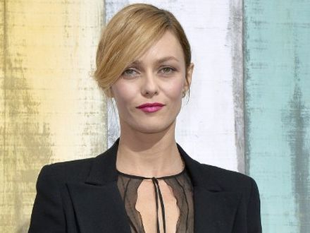 Vanessa Paradis gratuluje Johnny'emu Deppowi