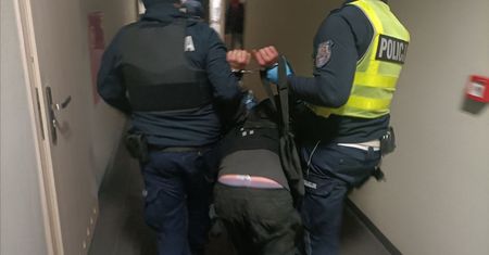 Obława zakończona. Policja zatrzymała 37-latka, który groził partnerce