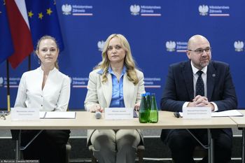 Ustawa "lex szarlatan" przyjęta. Oto co wprowadza
