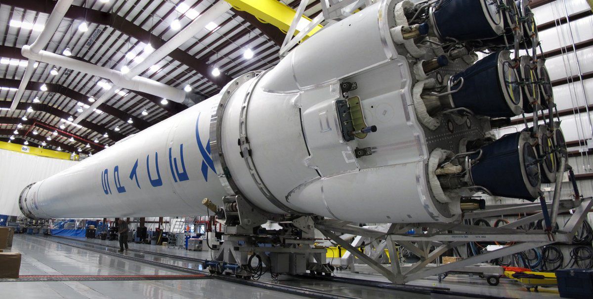 Mokre lądowanie smoka. SpaceX może świętować udaną misję 12