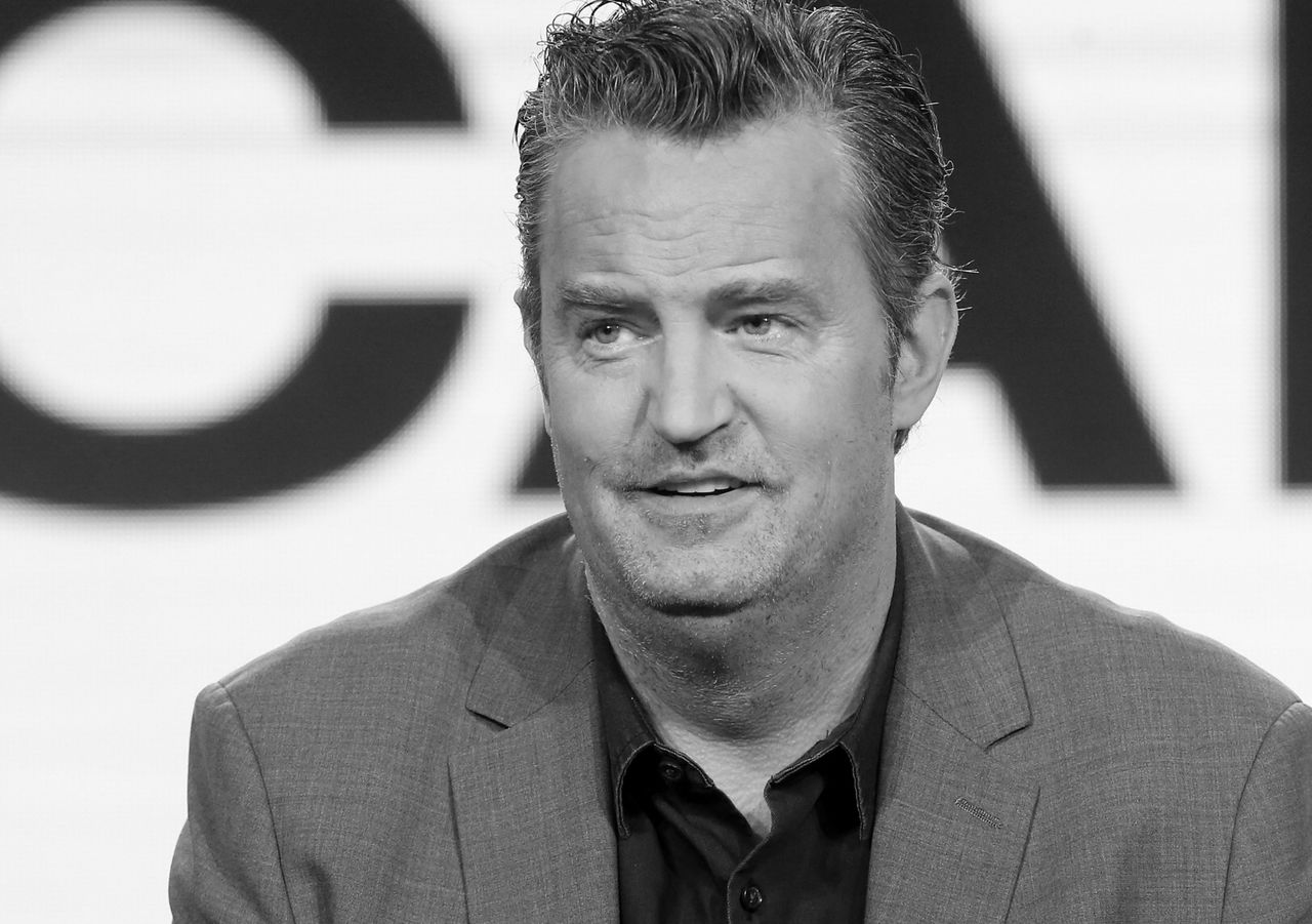 Nie żyje Matthew Perry. Gwiazda "Przyjaciół" miała 54 lata. Tydzień wcześniej aktor opublikował upiorny post