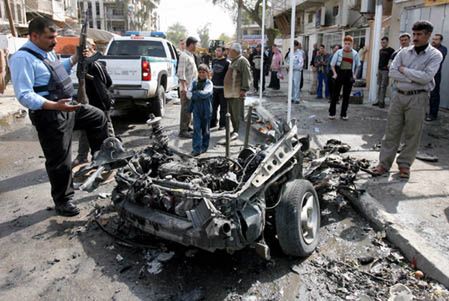 Samochody-pułapki zabiły 7 osób w Bagdadzie