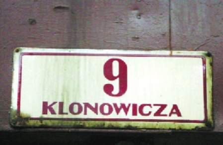 Samorządowcy oszczędzają na gramatyce