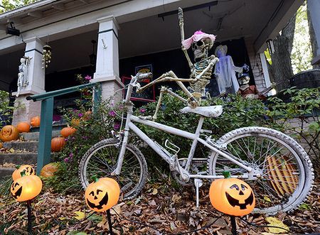 Zabawy w Halloween powodują straty na sumę 1,4 mld funtów