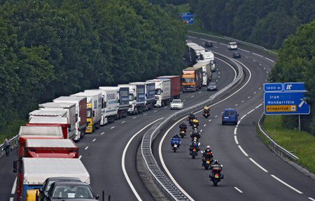 Strajk kierowców w Hiszpanii kosztował miliard euro