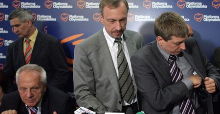 "Krytyka PO przykrywa pustkę programową SLD"