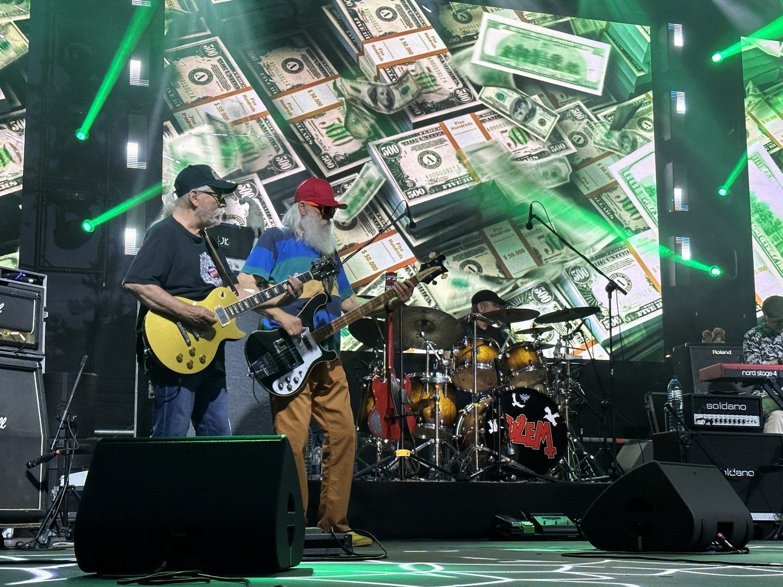 Dżem w Poznaniu. Legenda polskiego rocka i bluesa na scenie