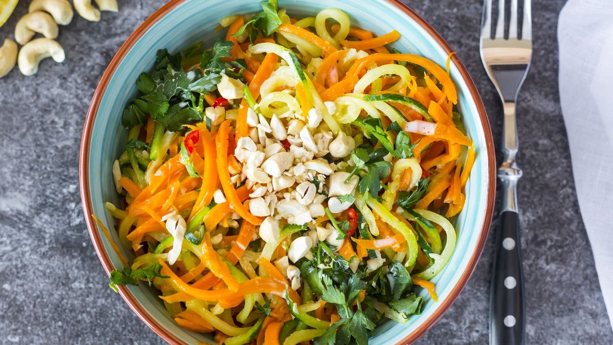 Zoodles salad