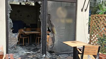 Warszawa: Podpalił oponę, spalił restaurację. Co nim kierowało?