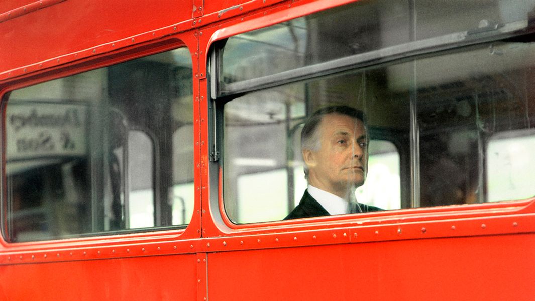 Ludzi stojących w korku można sfotografować i interesujący sposób 1