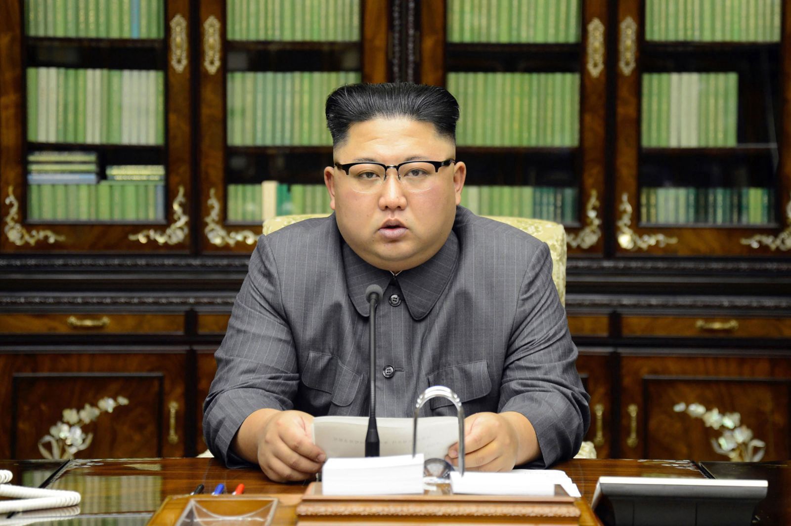 Kim Dzong Un ma 60 bomb atomowych. Na tym nie koniec. Przerażający raport