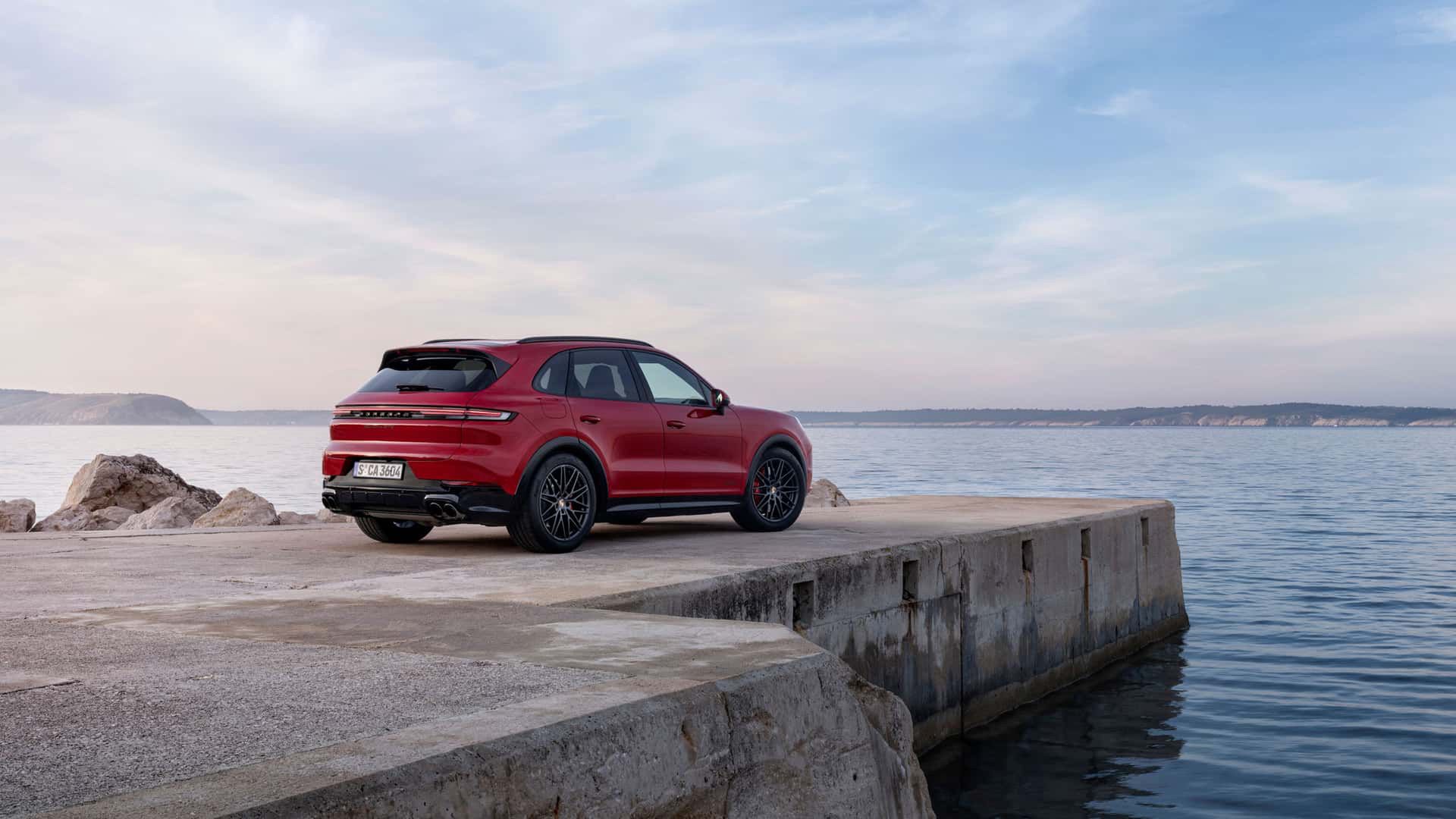 Porsche Cayenne GTS (2024)