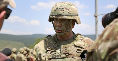 "Rosja musi poczuć ból". Gen. Hodges nie ma wątpliwości