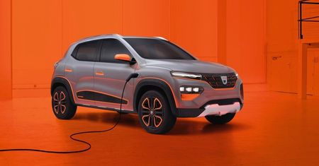 Prototypowa wersja Dacii Spring przyłapana na ładowarce. Ma być najtańszym elektrykiem na rynku