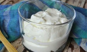 Jogurt grecki czy skyr? Eksperci nie mają wątpliwości, który jest zdrowszy