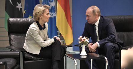 Tak Bruksela może odpowiedzieć na rosyjską inwazję na Ukrainę. UE ujawniła szczegóły ewentualnych sankcji