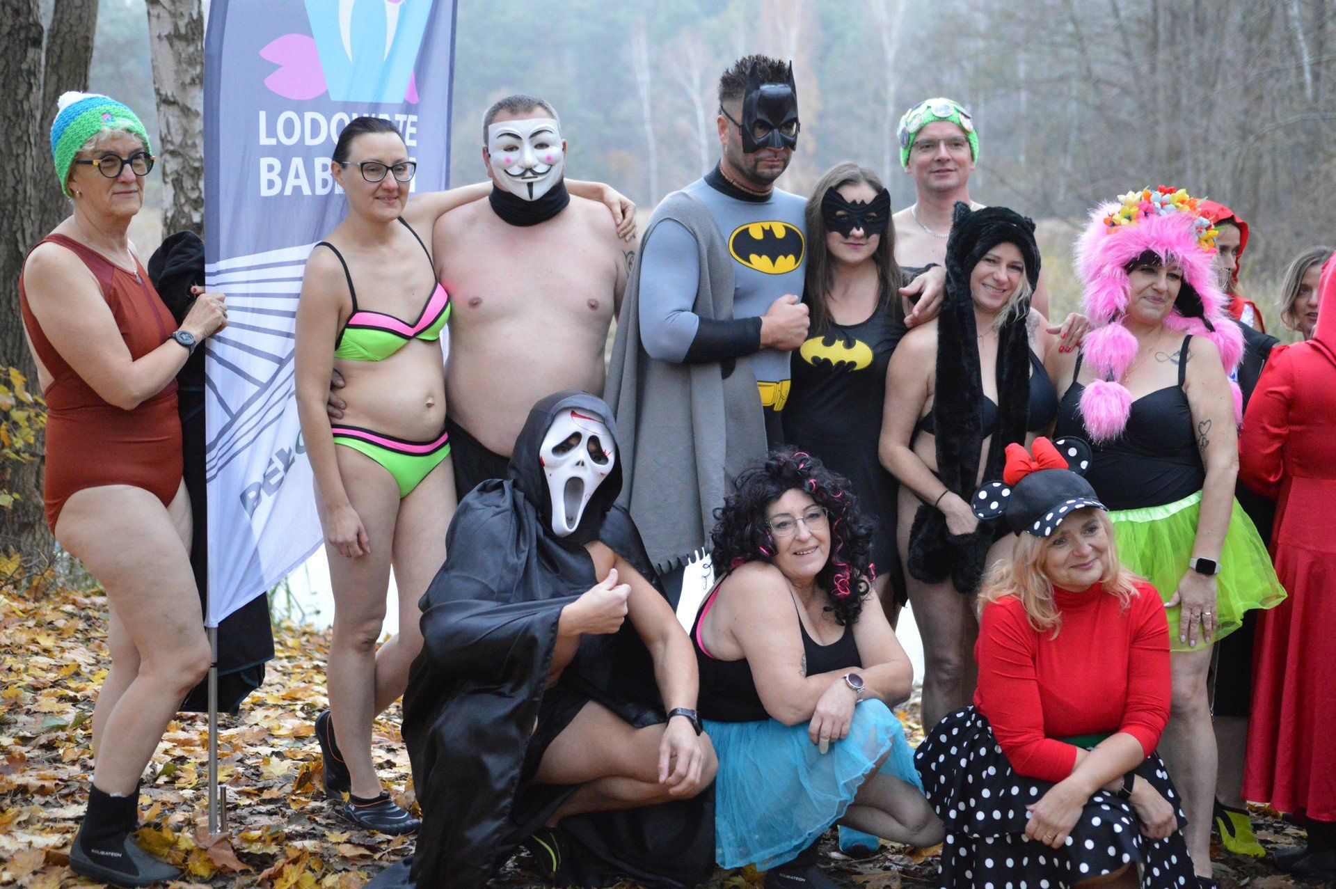 Ośrodek Babie Lato koło Bełchatowa. Zimne Zadki Morsy Bełchatów oficjalne rozpoczęły sezon 2025/2026