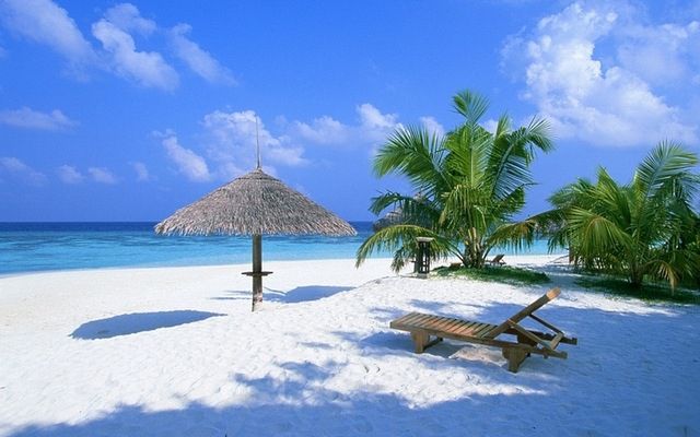 Zbiór tapet "plażowych" na lepsze samopoczucie 3
