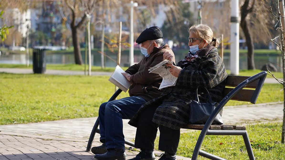 Program "Babcia+" ponownie na językach