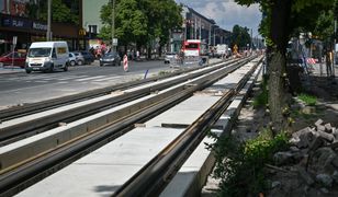 Częstochowa. Filtr powietrza w centrum miasta. Nowe tory tramwajowe ze specjalnych płyt