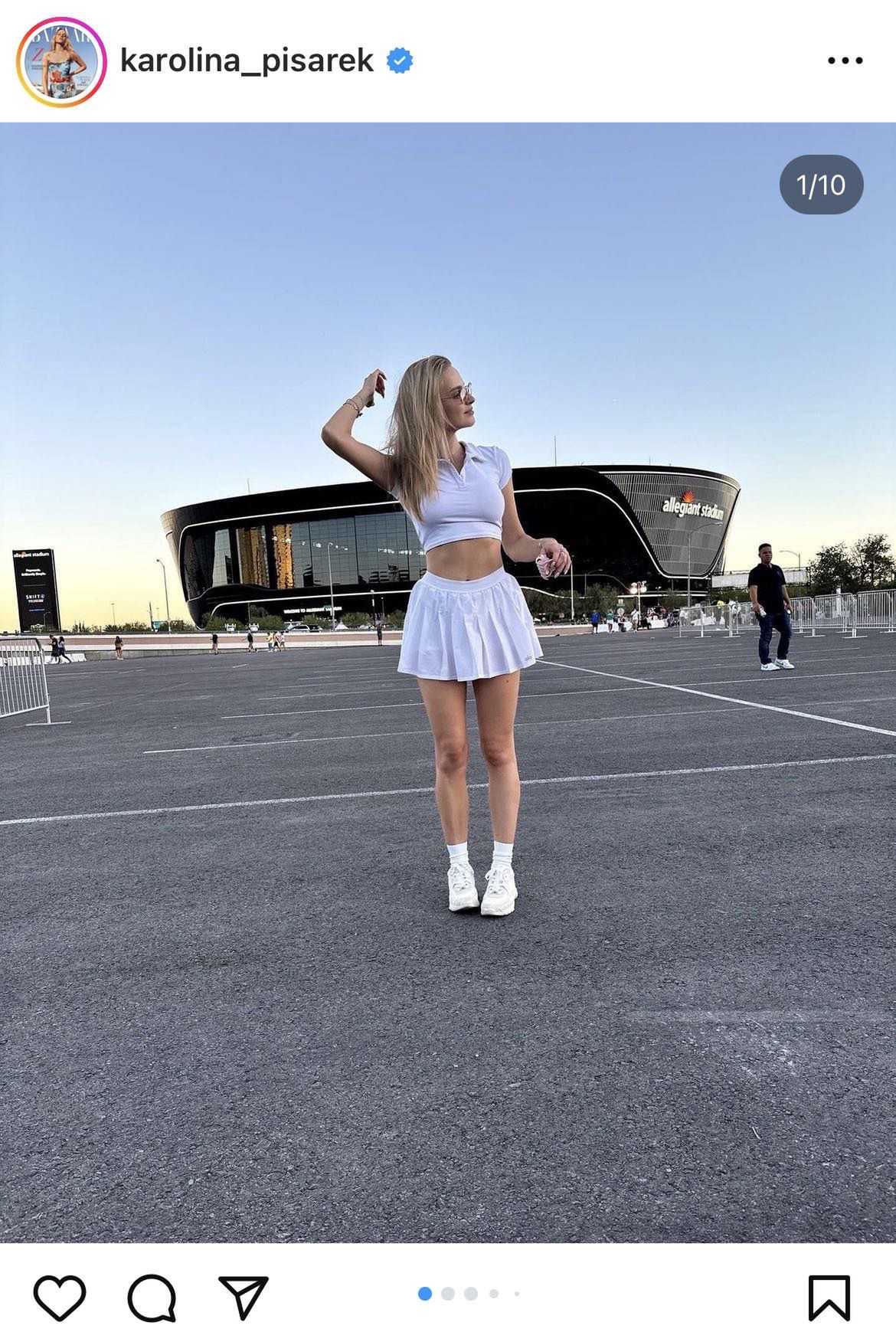 Karolina Pisarek lansuje trend "tennis core" 