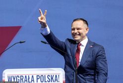 Zbadali wyniki. Ekspert: Więcej błędów na niekorzyść Nawrockiego