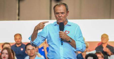 "Ryzykant z ciebie". Tusk odpowiada Morawieckiemu