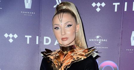 Cleo broni artystów, którzy skorzystali z rządowej pomocy. Piosenkarka ma jeden powód