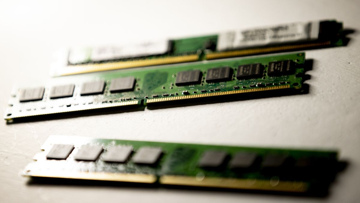 ANTALYA, TURKEY - FEBRUARY 15: In this illustration photo taken in Antalya, Turkey, RAM memory cards are seen on February 15, 2021. (Photo by Mustafa Ciftci/Anadolu Agency via Getty Images)