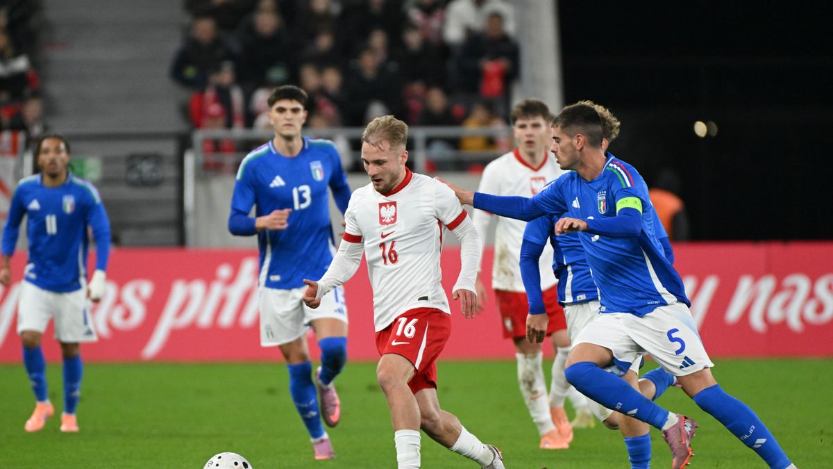 Polska drużyna podczas meczu eliminacyjnego piłkarskich mistrzostw Europy U-21