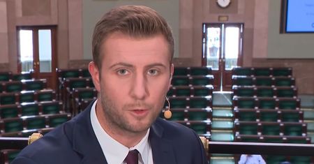 Zakaz aborcja. Kluczowa zmiana w PO. Dziennikarz TVP Info: "Banda szaleńców"
