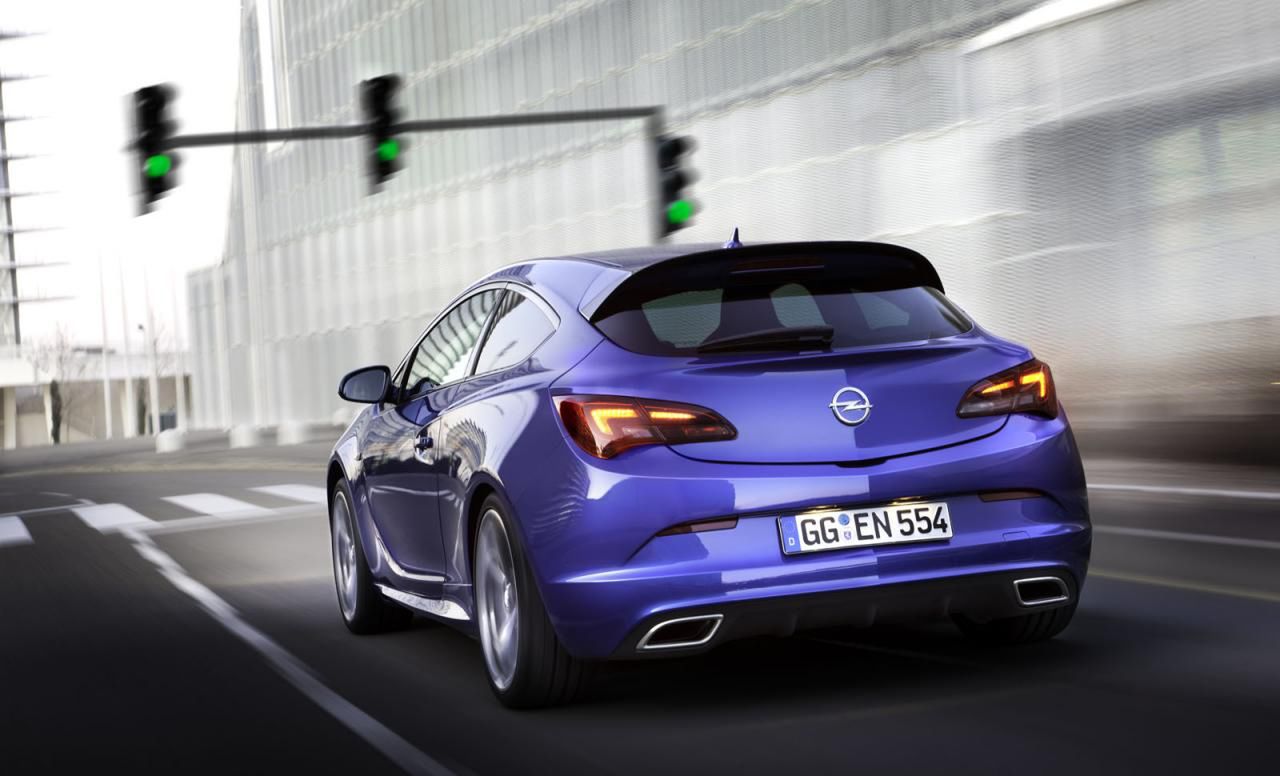 Opel Astra OPC