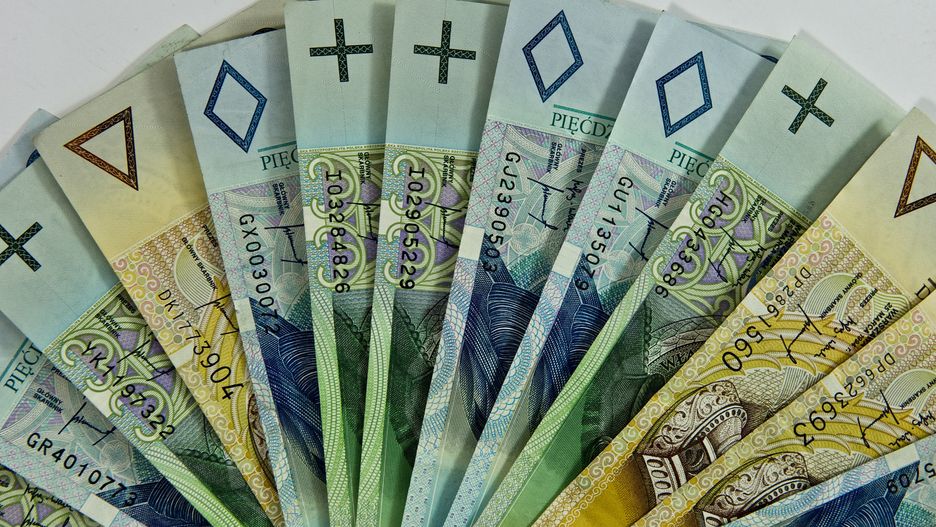 Pracodawcy mają pomysł na inflację. "Drożyźniane wypłaty"