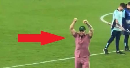 Kibice poszli do domów, a Conor McGregor? Zobaczcie sami