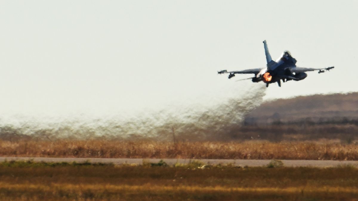 AURORA, CO - OCTOBER 13 : An Air Force F-16C Fighting Falcon, painted to commemorate the 100th anniversary of the Colorado National Guard's 120th Fighter Squadron, takes off at Buckley Air Force Base in Aurora, Colorado on Friday, October 13, 2023. (Photo by Hyoung Chang/The Denver Post)