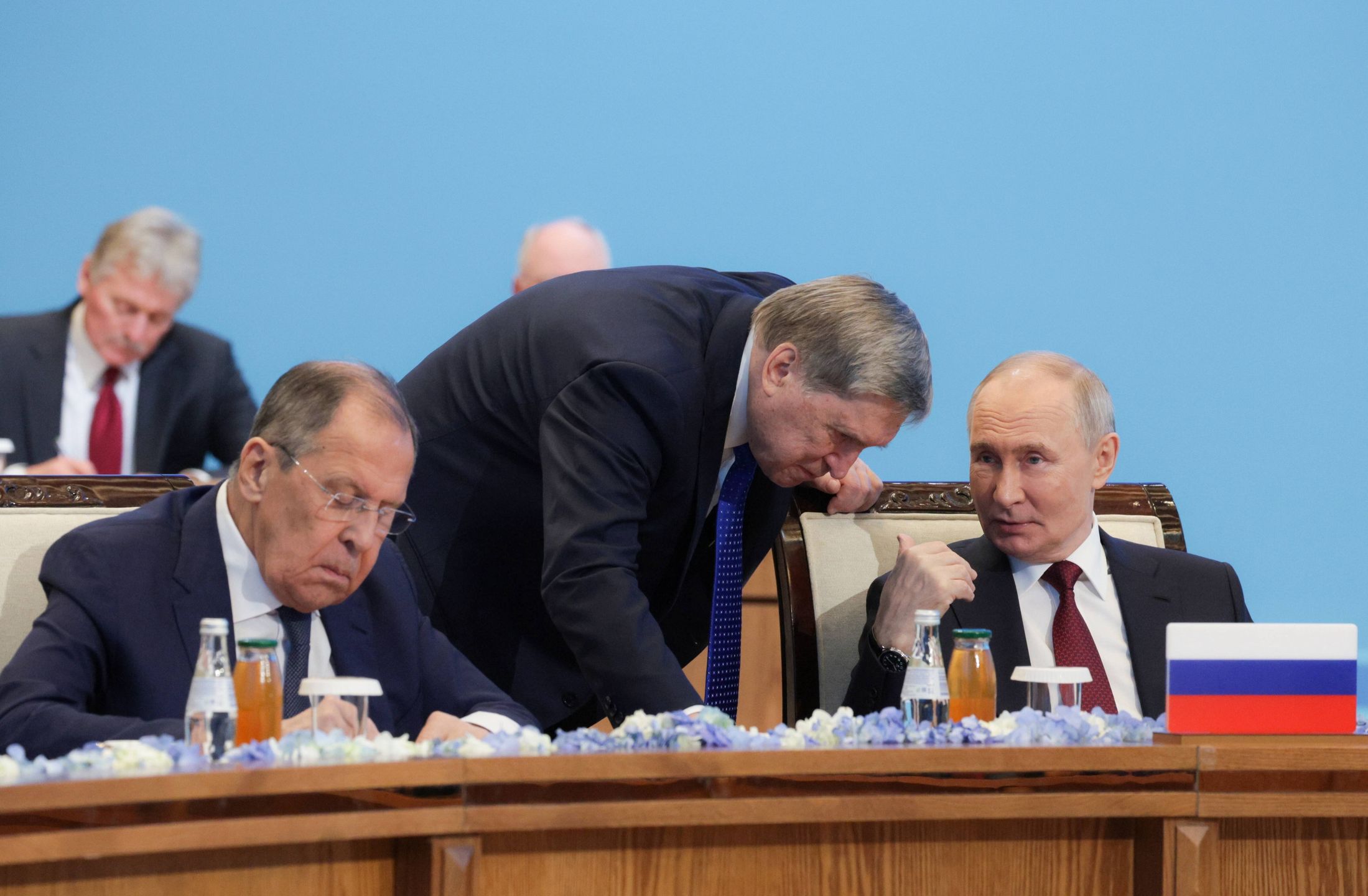 Siergiej Ławrow, Iwan Uszakow, Władimir Putin