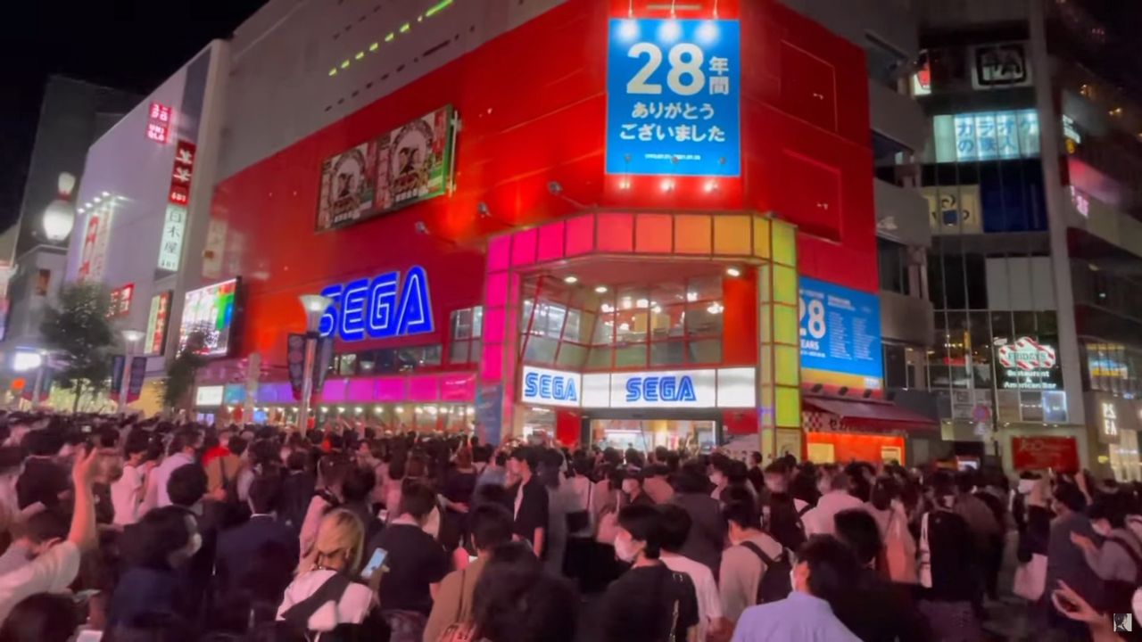 Pożegnano legendarne centrum gier Sega. Ulice byłe pełne fanów
