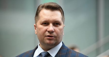 "Lex Czarnek" w Sejmie. "Wolna szkoła" zwołuje protest