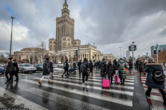 Są najnowsze dane o przeciętnym wynagrodzeniu. Polacy biednieją