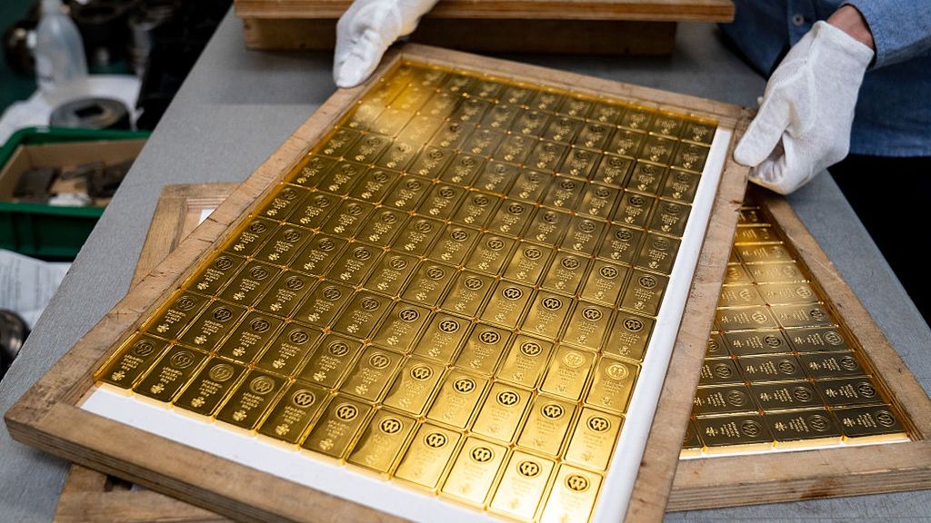 Inwestorzy uciekają do złota. Kruszec przebił kolejną cenę